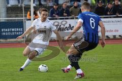 Kreisliga - Saison 2022/2023 - TSV Gaimersheim - FC Sandersdorf - Manuel Bittlmayer weiss Gaimersheim - Michael Detling  blau Sandersdorf - Foto: Meyer Jürgen