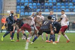 3. Liga - Saison 2025/26 - Waldhof Mannheim  -  FC Ingolstadt 04 - Simon Lorenz (Nr.32 - FC Ingolstadt 04) - Niklas Hoffmann (Nr.6 - Waldhof Mannheim) - Foto: Meyer Jürgen