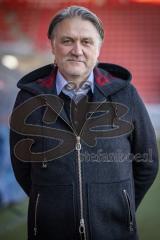 2.BL; FC Ingolstadt 04 - Dietmar Beiersdorfer, neuer Geschäftsführers Sport und Kommunikation, Pressekonferenz, Geschäftsführers Dietmar Beiersdorfer (FCI Sport Kommunikation) im Stadion