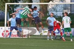 Landesliga - Saison 2025/26 - SV Manching - SV Cosmos Aystetten - Marcel Posselt (Nr.12 - SV Manching) - Raphael Marksteiner blau Aystetten - Niklas Frank TW Aystetten - Foto: Meyer Jürgen