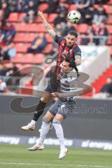 3. Liga; FC Ingolstadt 04 - SV Sandhausen; Zweikampf Kampf um den Ball Pascal Testroet (37, FCI) Lorch Jeremias (6 SVS)