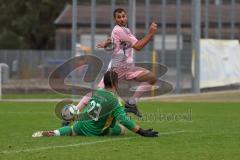 Bezirksliga - Saison 2025/26- TSV Gaimersheim - SpVgg Kammerberg - Nicolae Nechita (Nr.19 - TSV Gaimersheim) - Robin Anselment Torwart Kammerberg - Foto: Meyer Jürgen