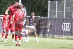 * Testspiel - Saison 2025/26 - FC Ingolstadt 04 - FSV Zwickau - Yannick  Deichmann (Nr.20 - FC Ingolstadt 04) - Gabriel Figurski Vieira (Nr.6 - FSV Zwickau) - Foto: Meyer Jürgen