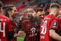 3. Liga - FC Ingolstadt 04 - Türkgücü München - Tor Jubel 1:0, Tobias Schröck (21, FCI) mit Fatih Kaya (9, FCI) Jonatan Kotzke (25 FCI) Stefan Kutschke (30, FCI) Dominik Franke (3 FCI)