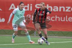 2. Bundesliga Frauen - Saison 2025/26 - FC Ingolstadt 04 Frauen - SG Andernach - Teresa Fritzberg (Nr.26 - FC Ingolstadt Frauen I) - Schuhmacher Magdalena grün Andernach  - Foto: Meyer Jürgen