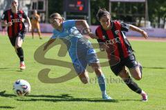 *** 2. Bundesliga Frauen - Saison 2025/26 - FC Ingolstadt 04 Frauen - Victoria Berlin - Annika Kömm (Nr.25 - FC Ingolstadt Frauen I) - Klotz Sarah blau Berlin - Foto: Meyer Jürgen