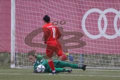 Bayernliga - Frauen - Saison 2022/2023 - FC Ingolstadt 04 II- TSV Schwaben Augsburg - Melisah Karacubuk rot FCI - Sarah Reißner
 Torwart Augsburg - Foto: Meyer Jürgen