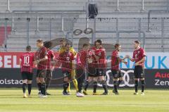 3. Liga - FC Ingolstadt 04 - 1. FC Kaiserslautern - FCI Team wünscht sich Glück, Dennis Eckert Ayensa (7, FCI) Peter Kurzweg (16, FCI) Marc Stendera (10, FCI) Michael Heinloth (17, FCI) Tobias Schröck (21, FCI) Merlin Röhl (34, FCI) Torwart Fabijan Buntic