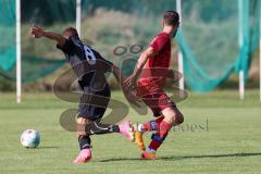 Kreisklasse - Saison 2023/2024 -SV Zuchering - SV Oberstimm - Julian Weidinger schwarz Oberstimm - Lukas Högele rot Zuchering - Foto: Meyer Jürgen