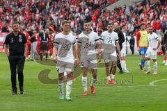 3. Liga - Saison 2023/24 - Rot-Weiss Essen - FC Ingolstadt 04 -  -  Die Mannschaft bedankt sich bei den Fans - Cheftrainer Michael Köllner (FCI) - XXXXX - Foto: Meyer Jürgen