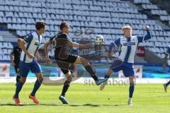 3. Liga - 1. FC Magdeburg - FC Ingolstadt 04 - Brünker Kai (9 Magdeburg) Filip Bilbija (35, FCI) Jakubiak Sebastian (8 Magdeburg)