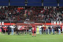 3.Liga - Saison 2022/2023 - FC Ingolstadt 04 -  MSV Duisburg - die Spieler bedanken sich bei den Fans - jubel - Foto: Meyer Jürgen