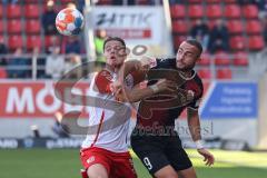 2.BL; FC Ingolstadt 04 - SSV Jahn Regensburg; Zweikampf Kampf um den Ball Fatih Kaya (9, FCI) Jan Elvedi (33 SSV)