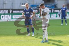 2.BL; Karlsruher SC - FC Ingolstadt 04; Elfmeter Patrick Schmidt (32, FCI) Konzentration Schuß Tor Jubel Treffer