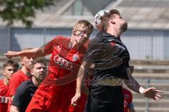 Bayernliga Süd - Saison 2021/2022 - FC Ingolstadt 04 II - SpVgg Hangkofen - Willibald Fabian (#4 FCI) - Tobias Lermer schwarz Hangkofen - Foto: Meyer Jürgen