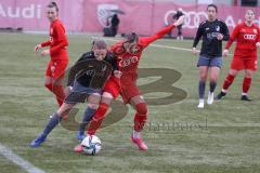 Bayernliga - Frauen - Saison 2022/2023 - FC Ingolstadt 04 II - - TSV Schwaben Augsburg - Annika Siebenhüter rot FCI - Nicole Wagner schwarz Augsburg - Foto: Meyer Jürgen