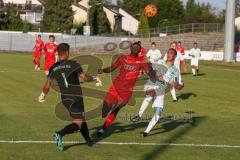 A-Junioren Bundesliga Süd/Südwest - Saison 2021/22 - FC Ingolstadt 04  - SpVgg Greuther Fürth - Udebuluzor Michael rot FCI - Böhnke Max Torwart Greuther Fürth - Foto: Jürgen Meyer