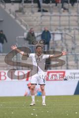 3. Liga; Rot-Weiss Essen - FC Ingolstadt 04; ärgert sich Ryan Malone (16, FCI)