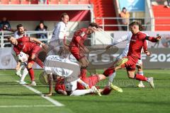 3. Liga; FC Ingolstadt 04 - 1. FC Saarbrücken; Torchance verpasst Simon Lorenz (32, FCI) Kamara Abdoulaye (15 FCS) Frederik Christensen (11, FCI) Yannick Deichmann (20, FCI) Caliskaner Kaan (22 FCS)