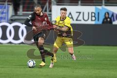 3. Liga; FC Ingolstadt 04 - Borussia Dortmund II; Leon Guwara (6, FCI) Göbel Patrick (17 BVB2)