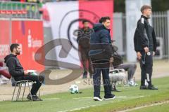 3. Liga; TSV Havelse - FC Ingolstadt 04; Cheftrainer Samir Ferchichi (TSV) an der Seitenlinie, Spielerbank