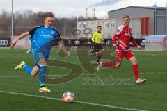 2.BL; Testspiel; FC Ingolstadt 04 - Würzburger Kickers; Christian Gebauer (22, FCI) Breunig Louis (14 FWK)