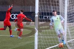 A - Junioren Bundesliga Süd/Südwest -  Saison 2021/2022 - FC Ingolstadt 04 - 1. FC Saarbrücken - Der 2:0 Führungstreffer durch Krupa Jerpen (#10 FCI) per Elfmeter - jubel - Madougou Ibrahim (#9 FCI) - Hartz Elias Torwart Saarbrücken - Foto: Meyer Jürgen