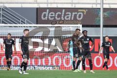 3. Liga; SC Verl - FC Ingolstadt 04; hängende Köpfe nach dem Ausgleich, Nikola Stevanovic (15, FCI) Denis Linsmayer (23, FCI) Visar Musliu (16, FCI) Hans Nunoo Sarpei (18 FCI) Dominik Franke (3 FCI) Torwart Marius Funk (1, FCI)