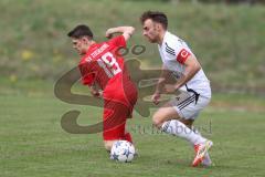Kreisliga - Saison 2025/26- SV Zuchering - FC Mindelstetten - Leander Friedl rot Zuchering - Christoph Riegler weiß Mindelstetten  - Foto: Meyer Jürgen