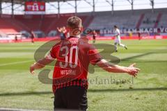 3. Liga - FC Ingolstadt 04 - FSV Zwickau - Stefan Kutschke (30, FCI) wird von Nkansah Steffen (25 Zwickau) gefoult und beschwert sich