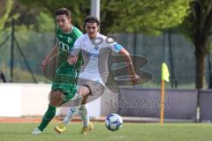 Kreisklasse - Saison 2022/2023 - TSV Ingolstadt Nord - SV Lippertshofen - Tunahan Aydin weiss links Ing.Nord - Thomas Donner grün Lippertshofen - Foto: Meyer Jürgen