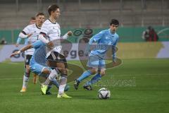 U 21-Länderspiel Deutschland – San Marino; Noah Katterbach (3 GER) Finn Ole Becker (10 GER) Federico Dolcini (SM 4)