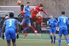 A - Junioren Bundesliga Süd/Südwest -  Saison 2021/2022 - FC Ingolstadt 04 - Heidenheim - Udebuluzor Michael (#21 FCI) beim Kopfball - Causevic Benjamin (#17 FCI) rechtsFoto: Meyer Jürgen