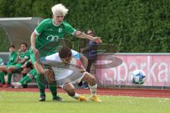 Kreisklasse - Saison 2022/2023 - TSV Ingolstadt Nord - SV Lippertshofen - Florian Hiss grün Lippertshofen - Abderahim Zerbane weiss Ing.Nord - Foto: Meyer Jürgen