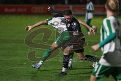 Landesliga - Saison 2025/26 - SV Manching - FC Ehekirchen - Emanuel Gstettner (Nr.19 - SV Manching) - Christoph Hollinger schwarz Ehekirchen - Foto: Meyer Jürgen