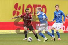 3. Liga - Hansa Rostock - FC Ingolstadt 04 - Robin Krauße (23, FCI) Simon Rhein (5 Rostock)