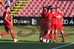 A-Junioren Bundesliga Süd/Südwest - Saison 2021/22 - FC Ingolstadt 04  - SpVgg Greuther Fürth - Der 1:0 Führungstreffer durch Jeroen Krupa rot FCI  per Elfmeter - jubel - Foto: Jürgen Meyer