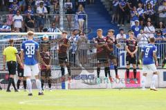 2.BL; SV Darmstadt 98 - FC Ingolstadt 04 - Freistoß Mauer Denis Linsmayer (23, FCI) Thomas Keller (27, FCI) Stefan Kutschke (30, FCI) Merlin Röhl (34, FCI) Maximilian Neuberger (38, FCI) Tietz Phillip (9 SVD) Riedel Clemens (38 SVD)