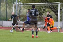 Kreisklasse - Saison 2025/26- TSV Ingolstadt Nord - MTV Ingolstadt - Mladen Marincic TW Ing Nord - Tiago Joia Tavares lila MTV - Foto: Meyer Jürgen