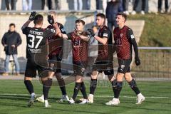 3. Liga; Testspiel; SpVgg Greuther Fürth - FC Ingolstadt 04 - Tor Jubel Treffer 0:1, Ryan Malone (16, FCI) mit Simon Lorenz (32, FCI) Moritz Seiffert (23, FCI) Benjamin Kanuric (8, FCI) Pascal Testroet (37, FCI)