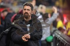 3. Liga; Dynamo Dresden - FC Ingolstadt 04; vor dem Spiel Cheftrainer Thomas Stamm (DD)
