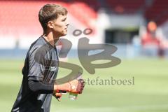 3. Liga; FC Ingolstadt 04 - Würzburger Kickers; vor dem Spiel Torwart David Klein (47, FCI)