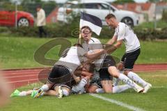 A-Klasse - Saison 2023/24 - TSV Gaimersheim II - FC Gerolfing II-  - Der 5:3 Führungstreffer per Elfmeter durch Fabian Kühnert weiss Gaimersheim - jubel - XXXXX - Foto: Meyer Jürgen