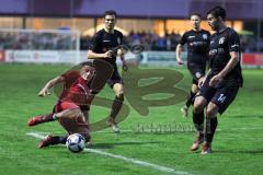Toto Pokal; FC Sportfreunde Schwaig - FC Ingolstadt 04; Emre Gül (5, FCI) Zweikampf Kampf um den Ball, Johannes Empl (14)