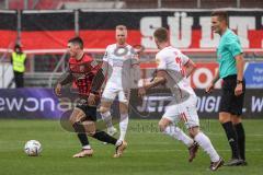 3. Liga; FC Ingolstadt 04 - Rot-Weiss Essen; Felix Keidel (43, FCI) Tarnat Niklas ( RWE) Berlinski Ron ( RWE)