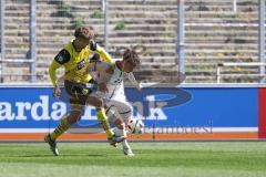 3. Liga; Borussia Dortmund II - FC Ingolstadt 04; Tim Heike (9, FCI) Zweikampf Kampf um den Ball