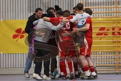 Lotto Bayern Hallencup - Lindenkreuzhalle Saison 2024/25 - FC Deisenhofen - Türk SV Ingolstadt - - Tobias Gooss TW rot Türk SV Ing. schiesst den entscheidenden 6 meter - jubel -  - Foto: Meyer Jürgen