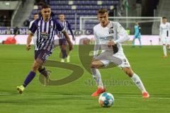 2.BL; Erzgebirge Aue - FC Ingolstadt 04; Dennis Eckert Ayensa (7, FCI) Strauß John-Patrick (24 Aue)