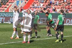 3. Liga; FC Ingolstadt 04 - Hannover 96 II; Torchance verpasst Deniz Zeitler (38, FCI) ärgert sich, Lukas Fröde (34, FCI) Westermeier Ben (42 H96) Frauendorf Melkamu (14 H96) Uhlmann Eric (10 H96)