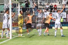 3. Liga; SV Sandhausen - FC Ingolstadt 04; Tor Jubel Treffer 1:1 Ausgleich Sebastian Grönning (11, FCI) Torwart Königsmann Timo (22 SVS) Göttlicher Felix (21 SVS) Schuster Lion (5 SVS) Zander Luca-Milan (19 SVS)